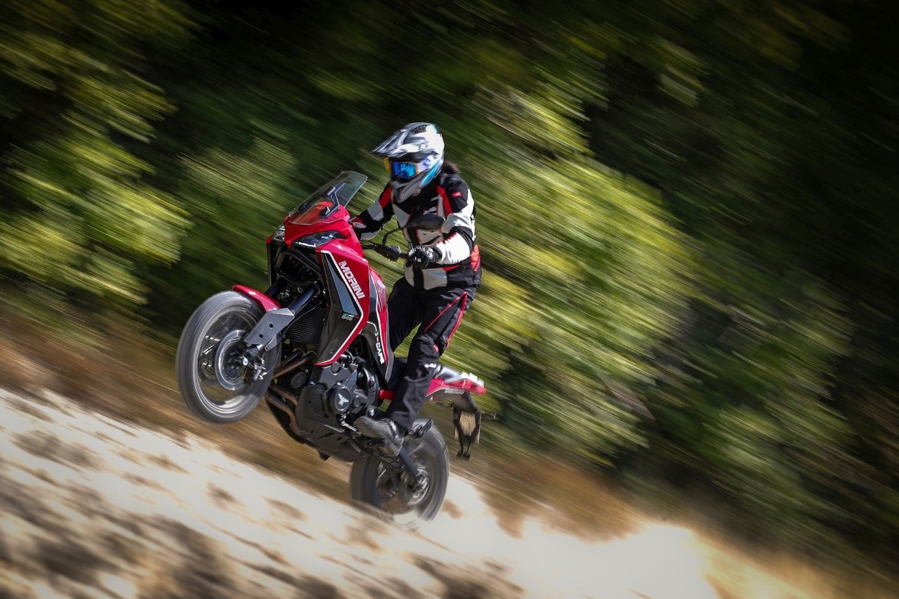 Moto Morini X-Cape: punto di FUGA